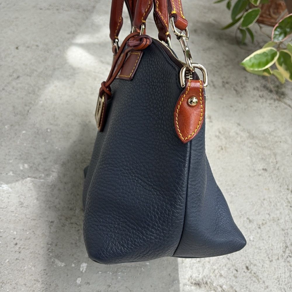 Dooney Burke Vacchetta leather bag - Picture 4 of 8